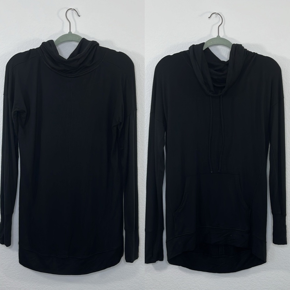 Athleta Cowl Neckline Studio long sleeve top black size small